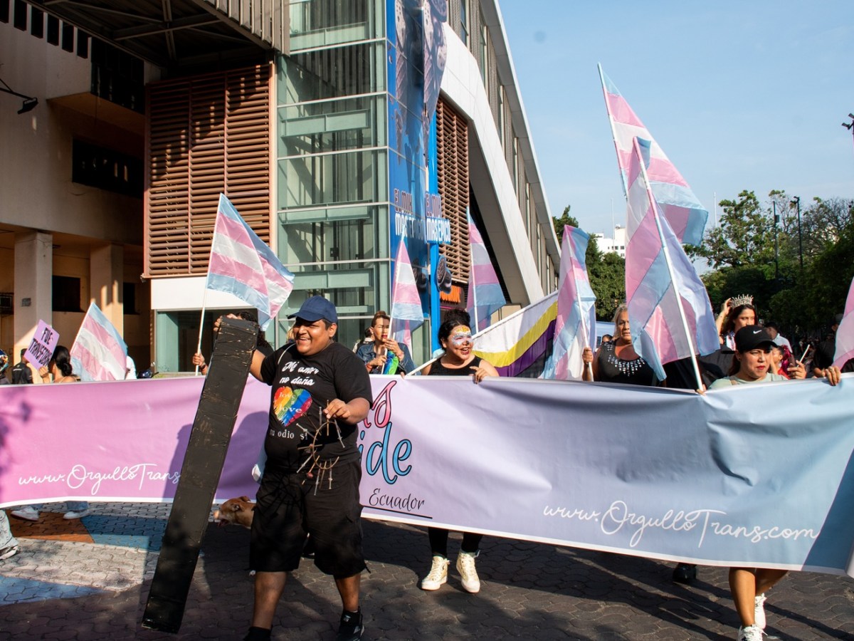 MANIFIESTO DESDE LAS CALLES: El transfemicidio en Quevedo enciende las alarmas de la Procesión Trans – Trans Pride Ecuador